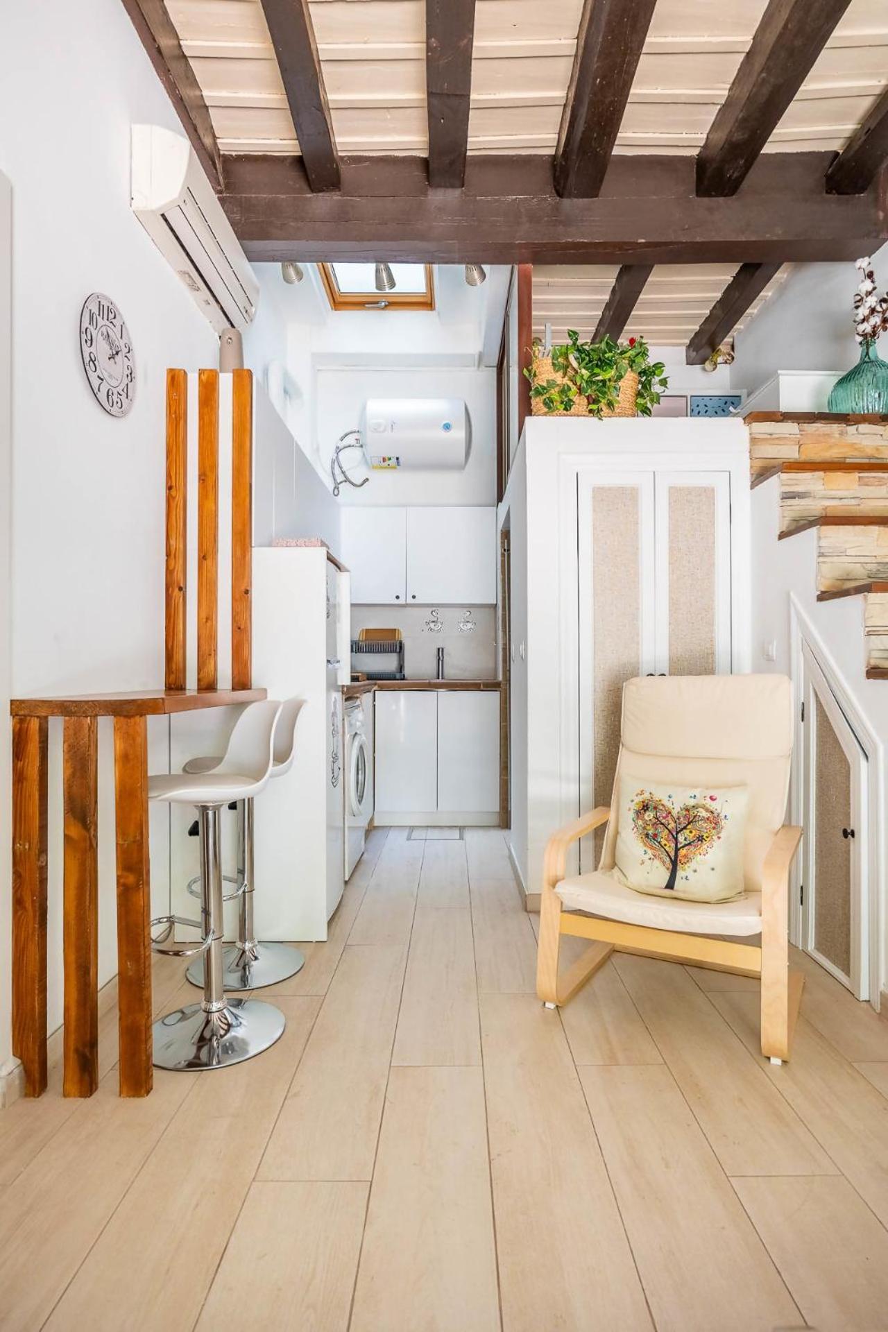 Comfy Away - Estudio En Patio De Vecinos En Las Setas Seville Ngoại thất bức ảnh