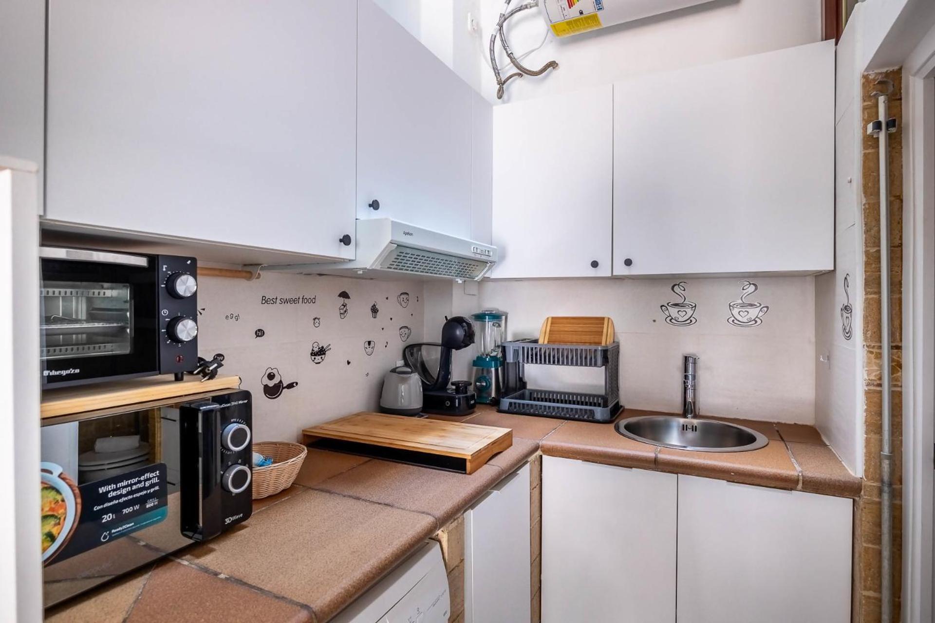 Comfy Away - Estudio En Patio De Vecinos En Las Setas Seville Ngoại thất bức ảnh