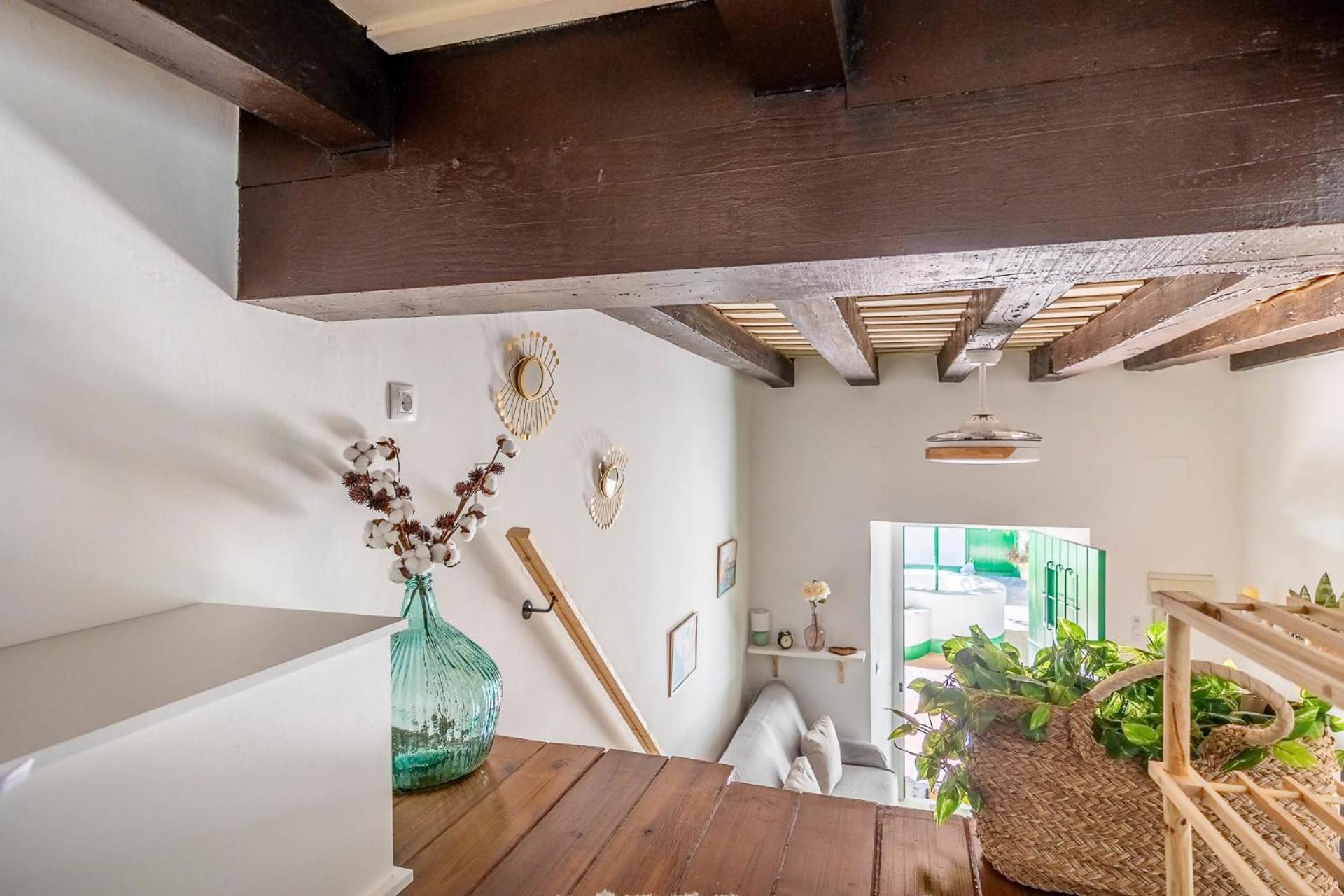 Comfy Away - Estudio En Patio De Vecinos En Las Setas Seville Ngoại thất bức ảnh