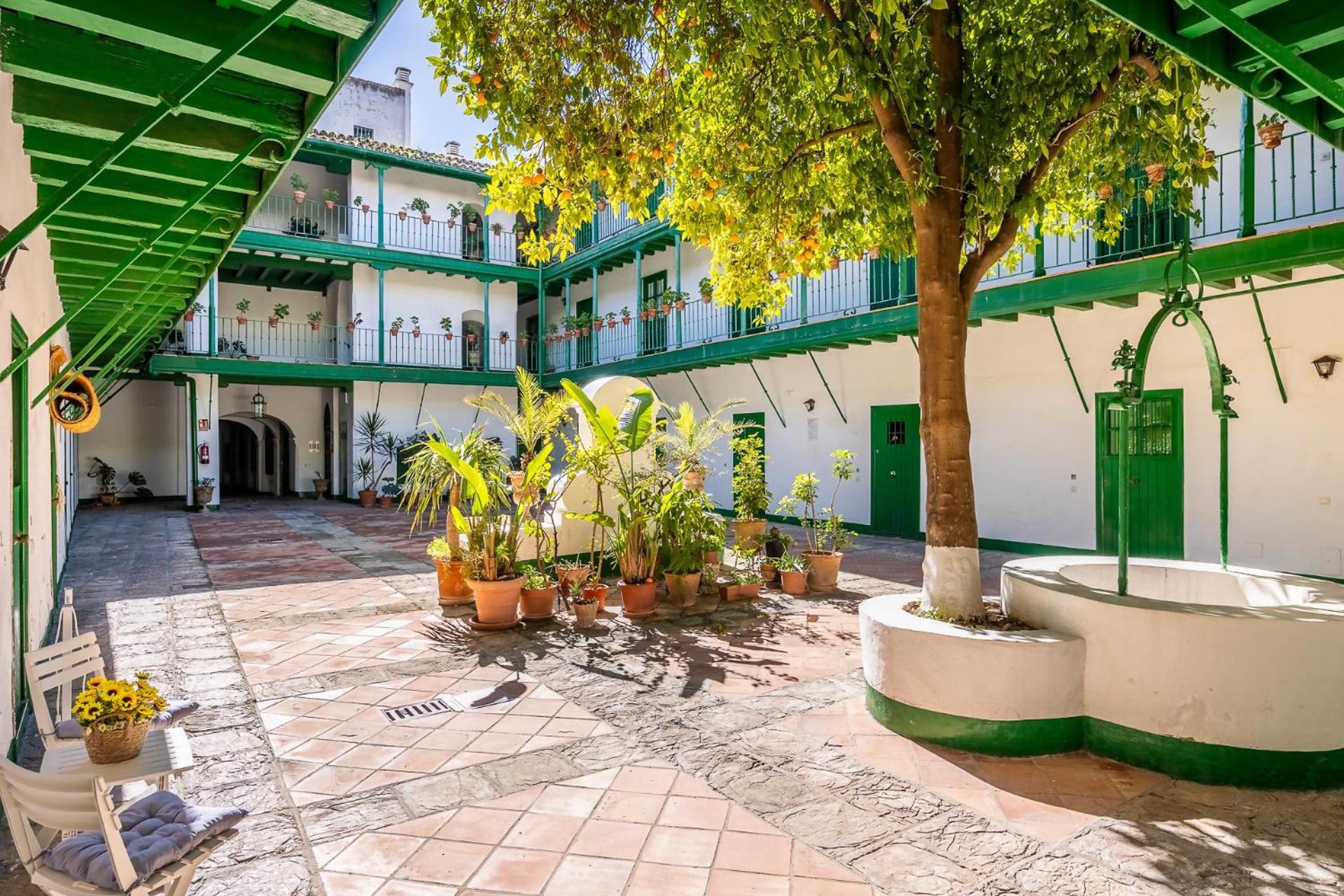 Comfy Away - Estudio En Patio De Vecinos En Las Setas Seville Ngoại thất bức ảnh